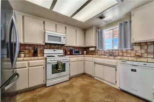 8016 W Ave D 12, Lancaster, CA 93536 - Photo 4