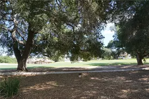 38220 Oaktree Loop, Murrieta, CA 92562 - Photo 32