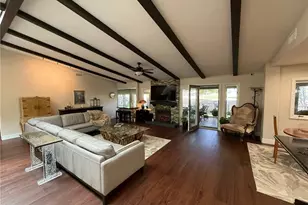 38220 Oaktree Loop, Murrieta, CA 92562 - Photo 4