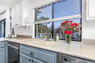 30718 Early Round, Canyon Lake, CA 92587 - Photo 10