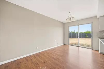 19125 Shoshonee Road, Apple Valley, CA 92307 - Photo 8