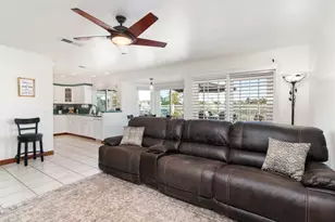 41045 Willowbend, Murrieta, CA 92563 - Photo 16