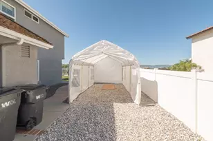 41045 Willowbend, Murrieta, CA 92563 - Photo 38