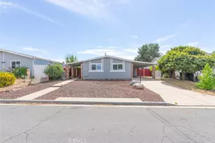 24799 Split Rail Rd, Wildomar, CA 92595 - Photo 2