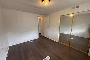 575 S Lyon Ave, Hemet, CA 92543 - Photo 8