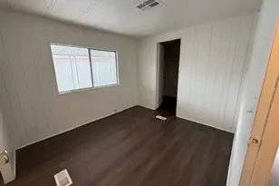 575 S Lyon Ave, Hemet, CA 92543 - Photo 10