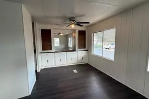 575 S Lyon Ave, Hemet, CA 92543 - Photo 6