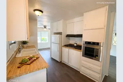 575 169 S Lyon Avenue, Hemet, CA 92543 - Photo 4