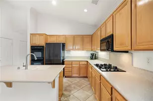 39996 Via Tiama, Murrieta, CA 92562 - Photo 14