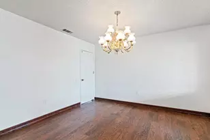 26112 Crestone Dr, Menifee, CA 92586 - Photo 8