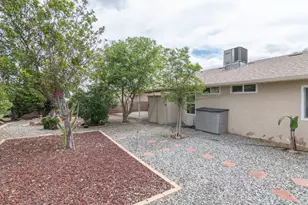 26112 Crestone Dr, Menifee, CA 92586 - Photo 32