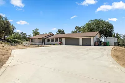 38680 Avenida De La Bandolero, Temecula, CA 92592 - Photo 30