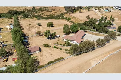 38680 Avenida De La Bandolero, Temecula, CA 92592 - Photo 28