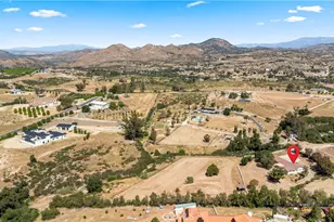 38680 Avenida De La Bandolero, Temecula, CA 92592 - Photo 2