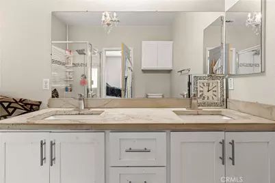 13121 Fullerton Drive, Victorville, CA 92392 - Photo 22