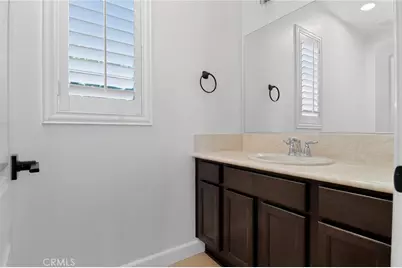 37406 Paseo Violeta, Murrieta, CA 92563 - Photo 8