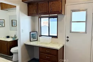 530 W Devonshire Ave, Hemet, CA 92543 - Photo 16