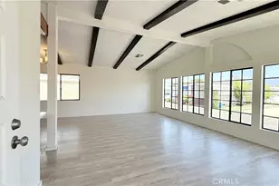 530 W Devonshire Ave, Hemet, CA 92543 - Photo 2