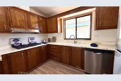530 W Devonshire Avenue #65, Hemet, CA 92543 - Photo 8