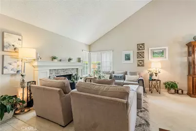 2285 Wisteria, Upland, CA 91784 - Photo 6