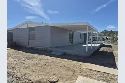 44732 Cornish, Hemet, CA 92544 - Photo 4