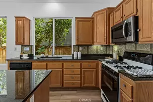27570 Nellie Ct, Temecula, CA 92591 - Photo 4