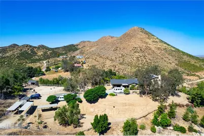 32360 Navajo Springs, Wildomar, CA 92595 - Photo 6