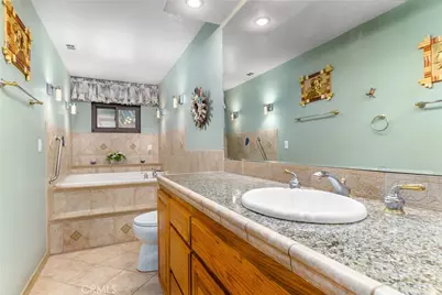 32360 Navajo Springs, Wildomar, CA 92595 - Photo 42