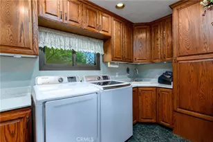 32360 Navajo Springs, Wildomar, CA 92595 - Photo 46