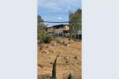 32360 Navajo Springs, Wildomar, CA 92595 - Photo 4