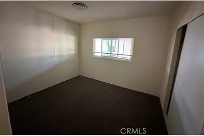 880 N Lake Street #53, Hemet, CA 92544 - Photo 8