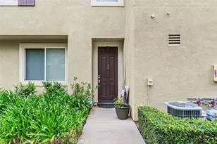 27424 Woburn Ct, Murrieta, CA 92562 - Photo 4