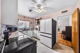 345 S Juanita St, Hemet, CA 92543 - Photo 10
