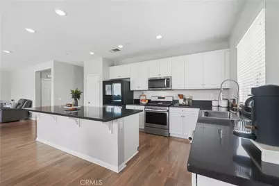 581 Pooish, San Jacinto, CA 92582 - Photo 6