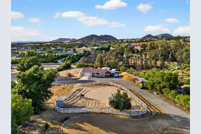 39775 Calle Bellagio, Temecula, CA 92592 - Photo 10