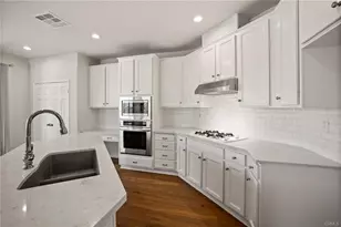 30840 Point Woods Ct, Temecula, CA 92591 - Photo 10