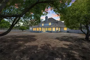 19170 Vista de Cielo, Murrieta, CA 92562 - Photo 2