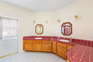 19170 Vista de Cielo, Murrieta, CA 92562 - Photo 18