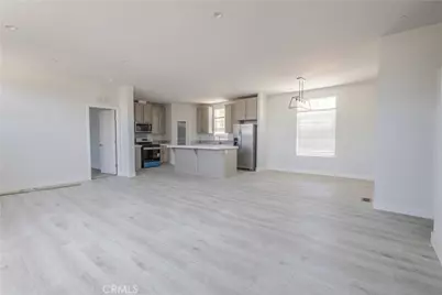 33510 Beverly Dr, Hemet, CA 92545 - Photo 4