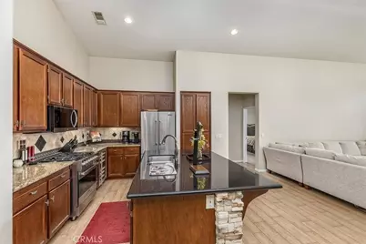 31955 Avenida Mallari, Temecula, CA 92591 - Photo 8