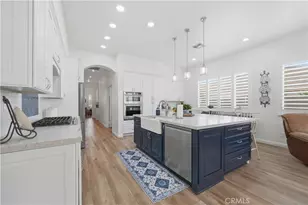 23553 Bending Oak Ct, Murrieta, CA 92562 - Photo 10