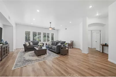 23553 Bending Oak Ct, Murrieta, CA 92562 - Photo 4