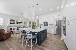 23553 Bending Oak Ct, Murrieta, CA 92562 - Photo 12