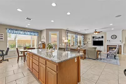 29399 Castaway Court, Menifee, CA 92585 - Photo 12