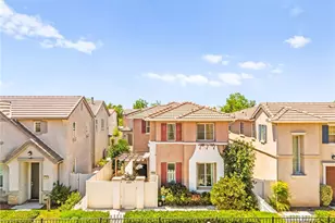 27620 Desert Gold Ct, Murrieta, CA 92562 - Photo 8