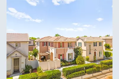 27620 Desert Gold Court, Murrieta, CA 92562 - Photo 10