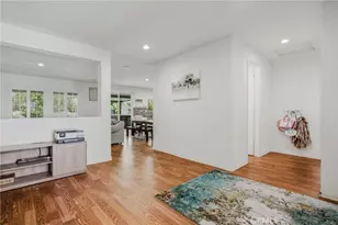 31874 Cloverhill Way, Murrieta, CA 92563 - Photo 6