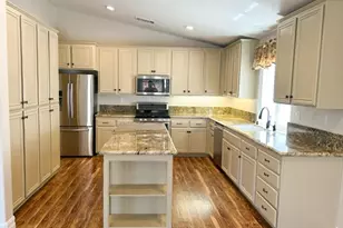 30296 Mondavi Cir, Murrieta, CA 92563 - Photo 8