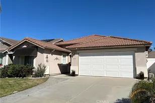 30296 Mondavi Cir, Murrieta, CA 92563 - Photo 2