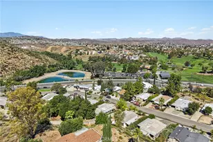 22819 Skylink, Canyon Lake, CA 92587 - Photo 40
